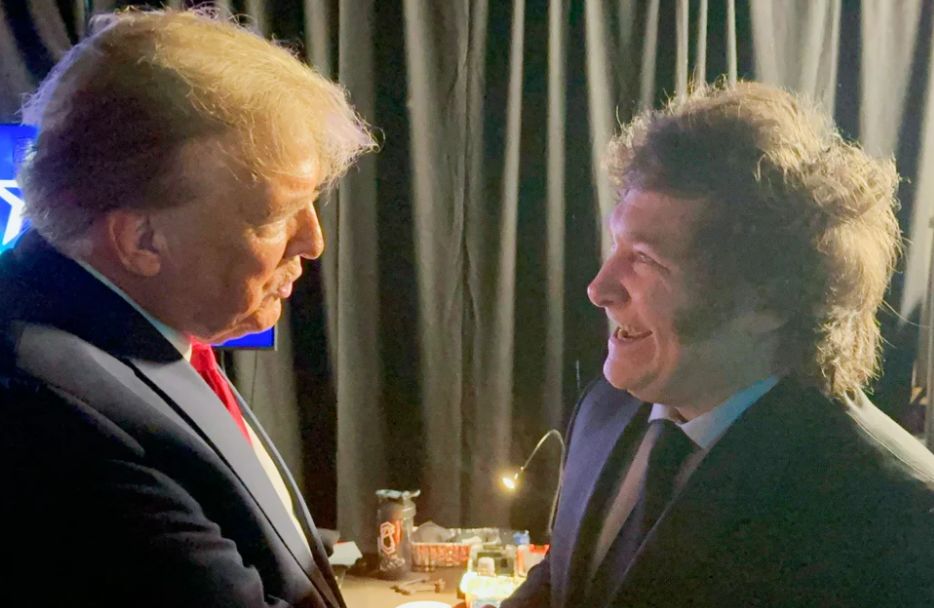 Milei llegó a EE.UU. y aguarda un posible encuentro con Trump durante una gala en&nbsp;Florida