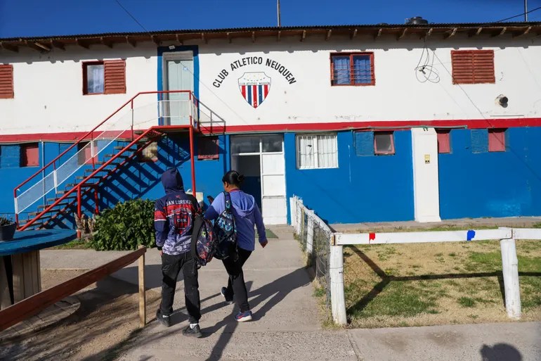 Ni los clubes se salvan: otro violento robo al Atlético&nbsp;Neuquén