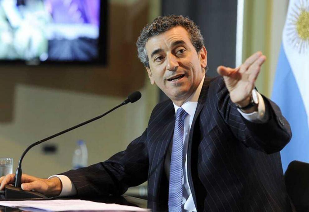 Randazzo se diferenció del kirchnerismo y mileismo: “Mientras la casta se beneficia, jubilados y trabajadores pagan el ajuste; Provincias Unidas ofrece un camino&nbsp;distinto”