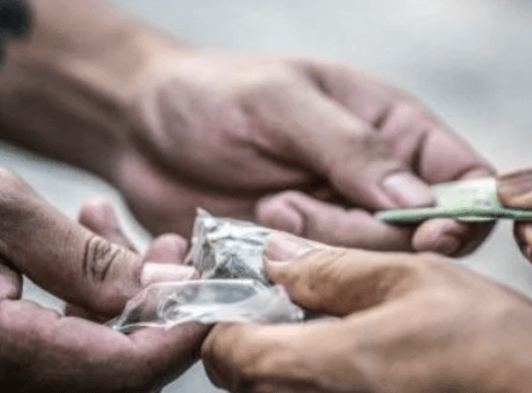 Siete detenidos y más de 700 gramos de cocaína secuestrados en el Barrio&nbsp;1-11-14